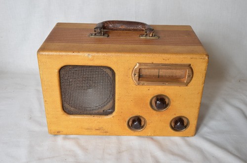 Setchell carlson farm radio - setchell,