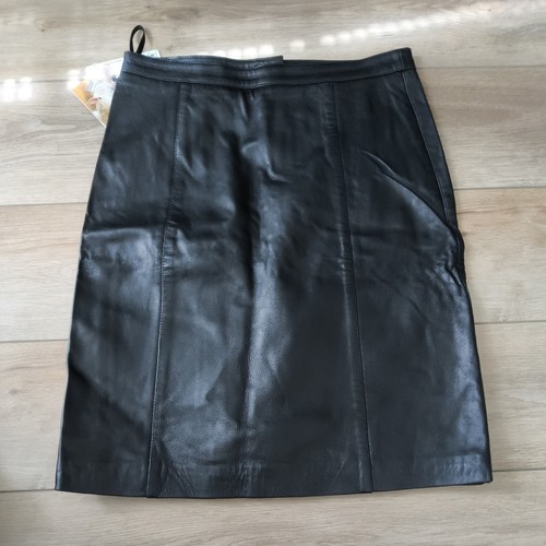 Bnwt house leather black - leather,