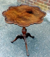 Antique style side - , table