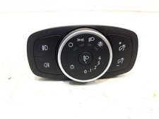 GENUINE 2019 FORD FIESTA  10337182 HEADLIGHT SWITCH