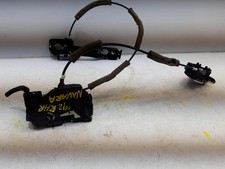 GENUINE 2019 NISSAN NAVARA   REAR RIGHT DOOR LOCK AND HANDLE