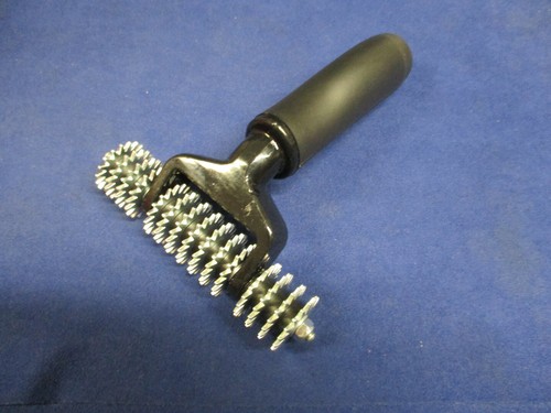 Spiked carpet heat seam roller - carpet,