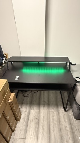 New gaming desk - new,
