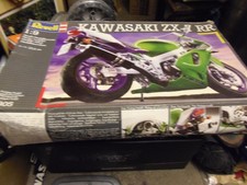 kawasaki ZX7 RR 1/9 scale