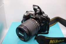 Nikon D D90 12.3MP Digital SLR