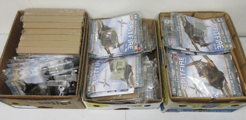 Hachette build model the - of,