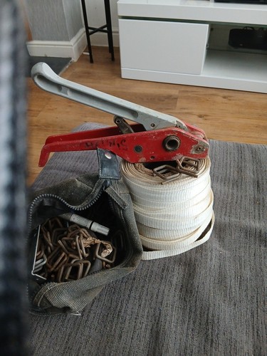 Heavy duty pallet strapping - duty,