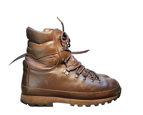 Altberg defender lightweight - altberg,