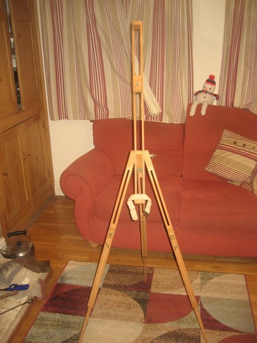 Nicely made artists easel - , by