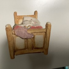 Colour Box Cats by Peter Fagan Bedstead in Original Box.