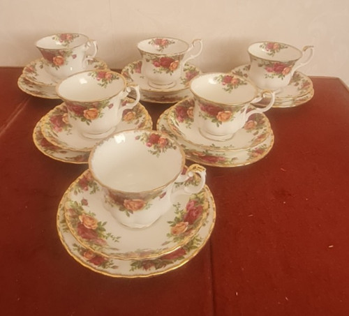 Royal albert old - royal,
