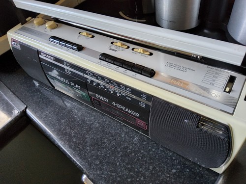 Sharp 268e boombox - sharp,