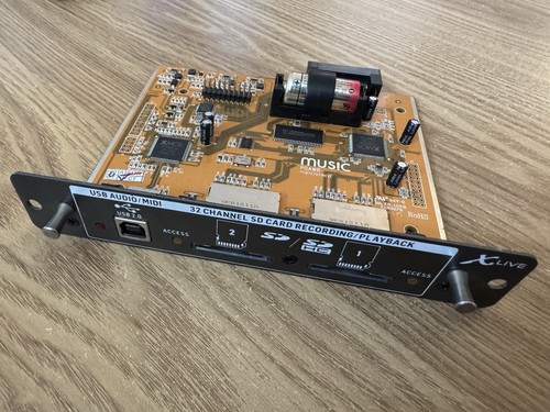 M32 x32 live card - x32,