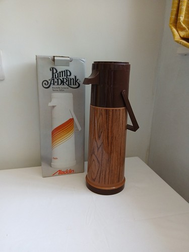 Vintage aladdin pump drink - vintage, pump-a-drink