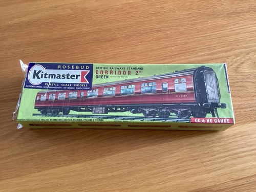 Kitmaster coach kit corridor - kitmaster,