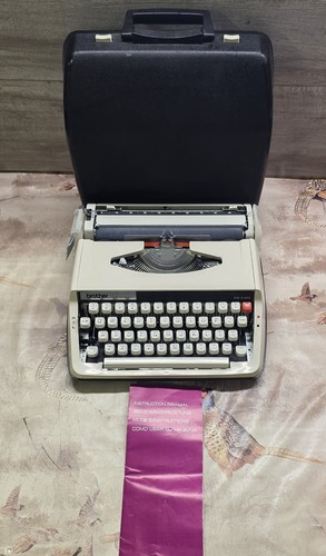 Brother deluxe 800t typewriter - deluxe,