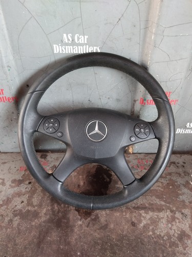 Mercedes w204 2009 leather - mercedes,