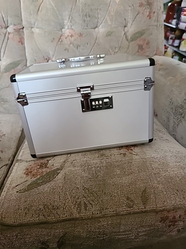 Aluminum vanity case - aluminum,