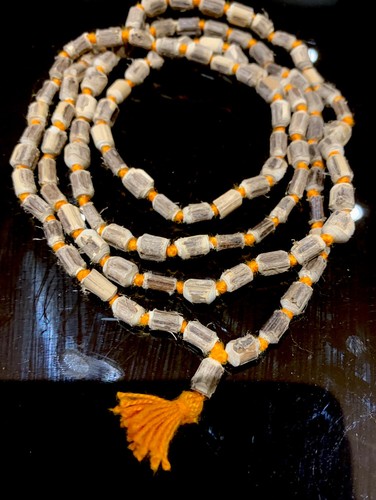 Tulsi tulasi japa mala - japa,