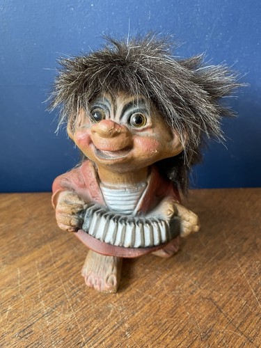 Vintage nyform troll - troll, norwegian