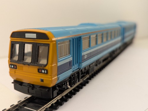 Hornby r867 class 142 twin - br,