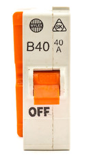 WYLEX 40 AMP 40A CURVE B 3kA MCB CIRCUIT BREAKER PUSH PLUG IN SK WITH BASE B40