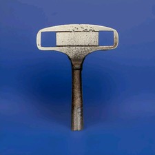 Vintage Mantle Clock / Grandmother Grandfather Winding Key