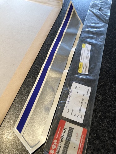 Gsx r750m n new genuine - 91-92,