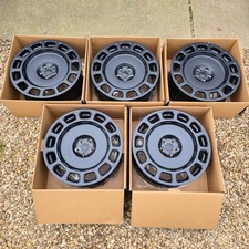 Land Rover Defender Octa 22"