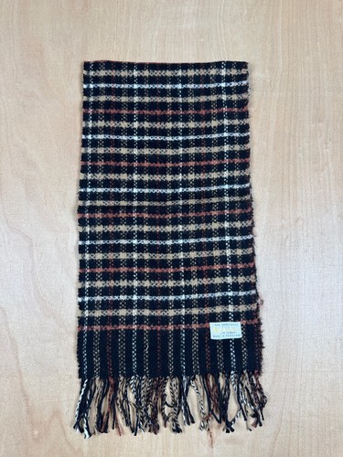 Aquascutum black beige check