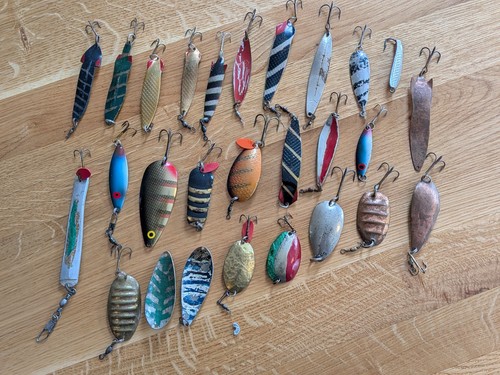 Vintage fishing spoon lures - fishing,