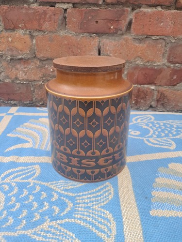 Large hornsea pottery heirloom - large,