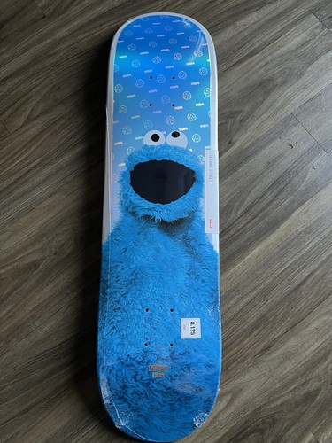 Rare sesame street x globe - !,