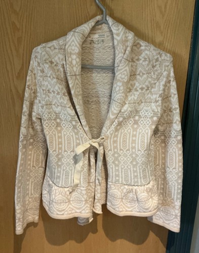 Lovely odd molly beige and - lovely,