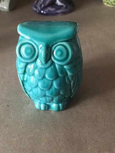 Anglia pottery turquoise owl - anglia,
