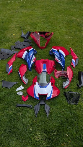 Honda cbr1000 2024 - honda, rr