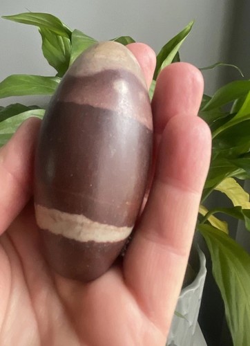 Shiva lingam 207gm natural - shiva,