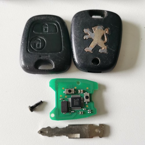 Genuine oem peugeot button - oem,