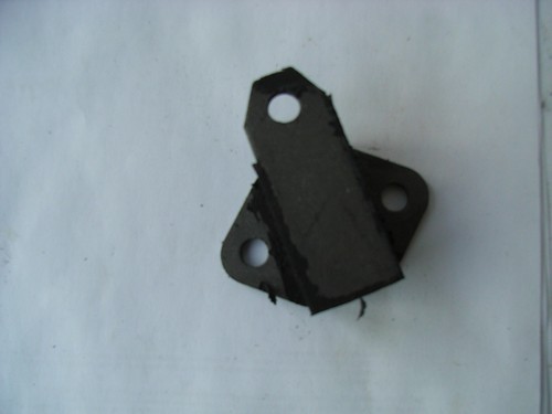Front end silencer mounting - front,