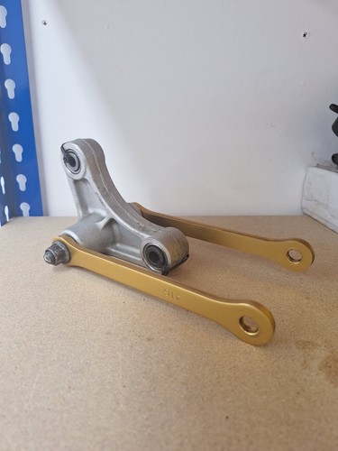 Suzuki gsxr1000 shock - gsxr1000, k5