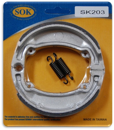 Rear brake shoes - rear, fit