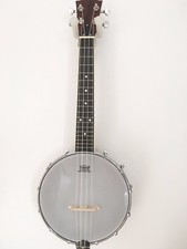 Winzz Premium  Banjolele