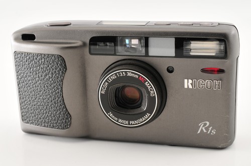 Ricoh r1s 35mm - point, shoot