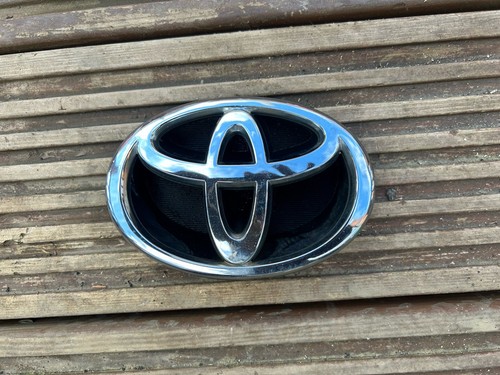Genuine toyota auris avensis - toyota,