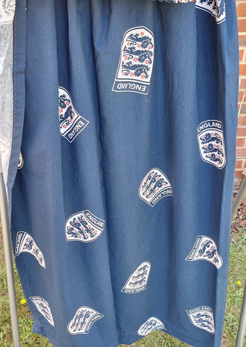 Vintage england three - vintage, lions