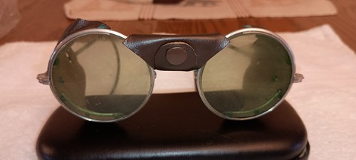 Vintage safety glasses - safety, green