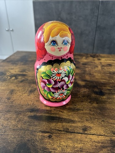 Russian matryoshka nesting - matryoshka,