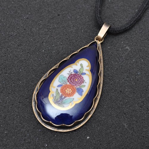 Meissen porcelain pendant - meissen,