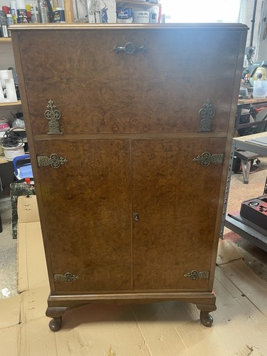 Cocktail cabinet - cocktail,