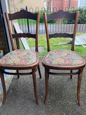 Thonet Antique Chairs Model 69, Circa 1895 x 2